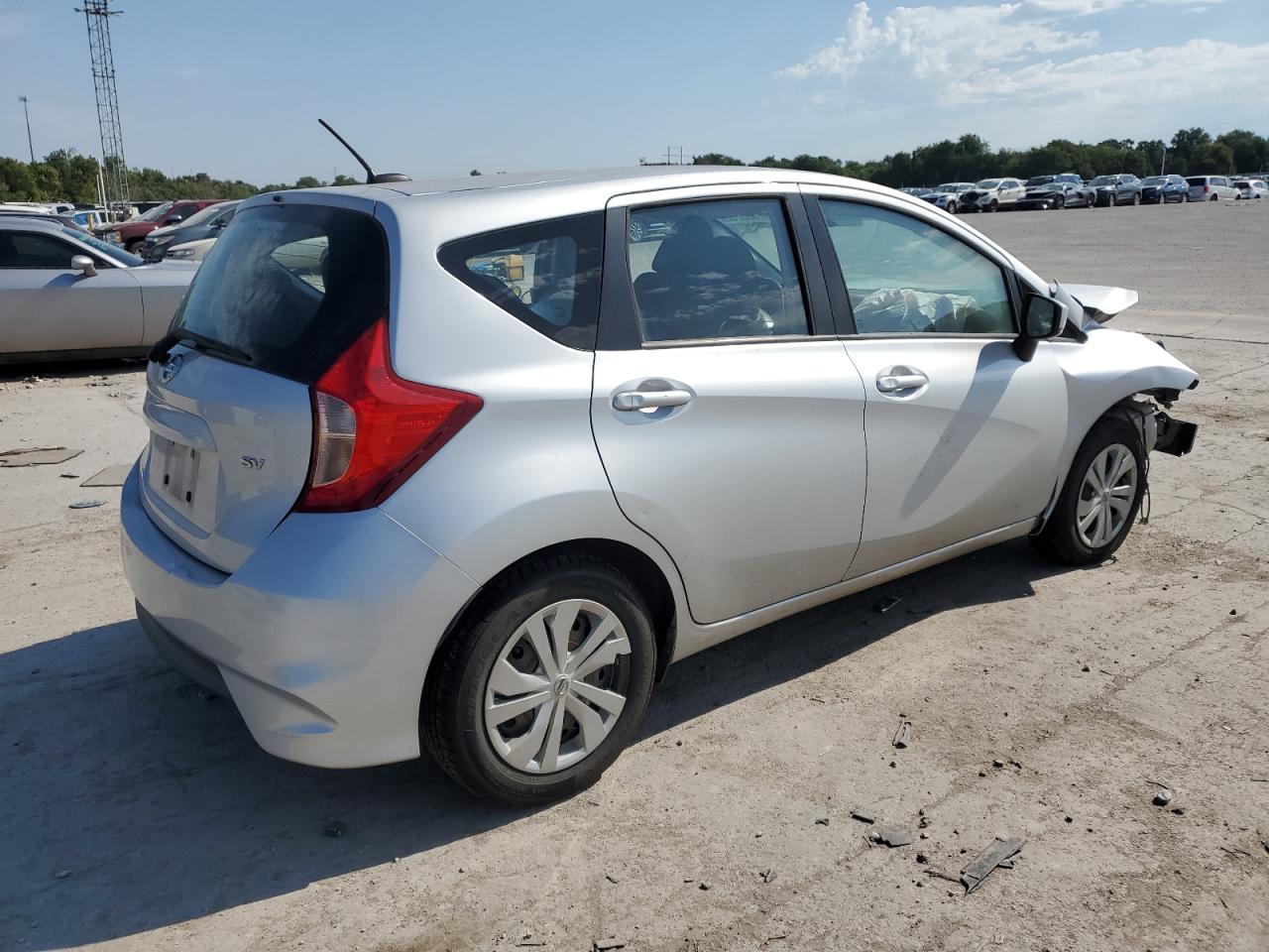 2017 NISSAN Versa Note