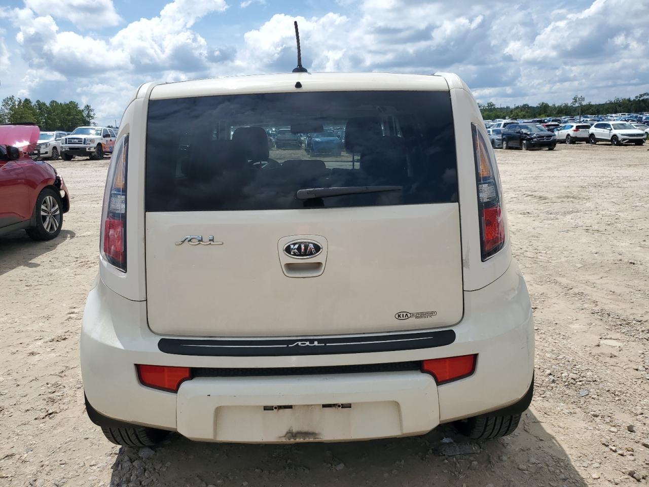 2011 KIA SOUL