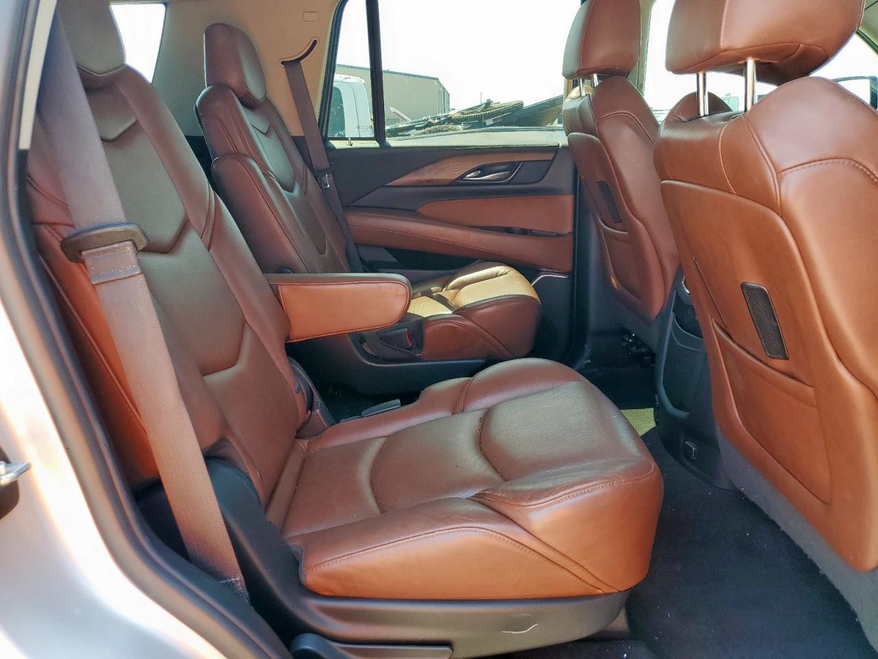 2019 CADILLAC ESCALADE