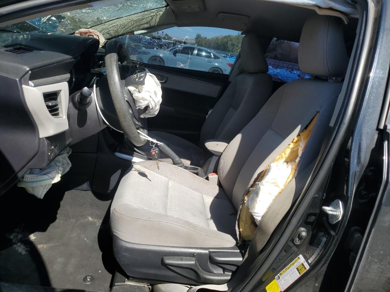 2016 TOYOTA COROLLA