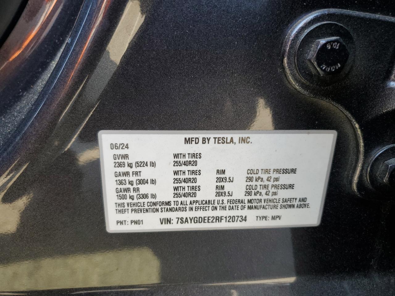2024 TESLA MODEL Y