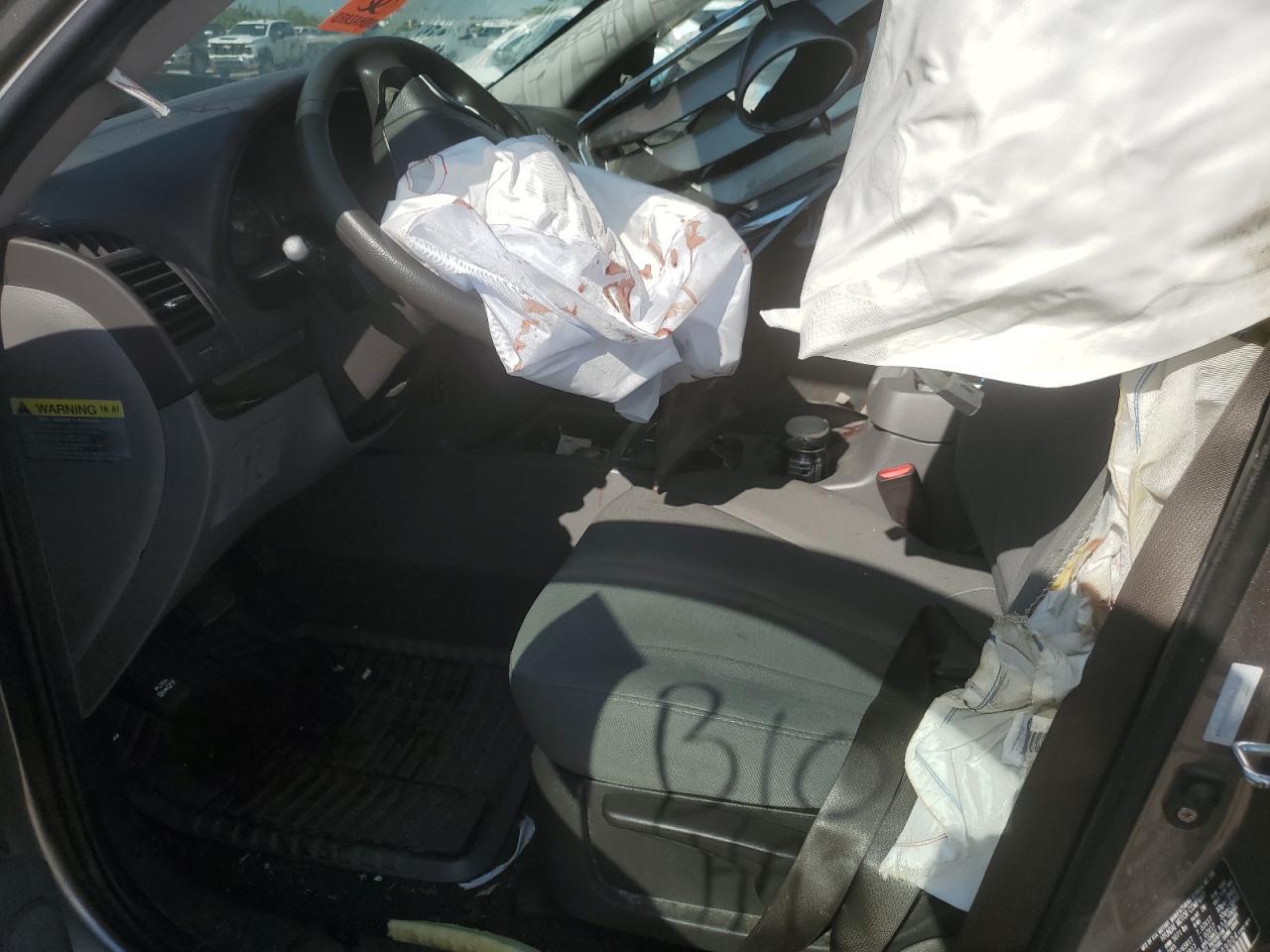 2011 HYUNDAI SANTA FE