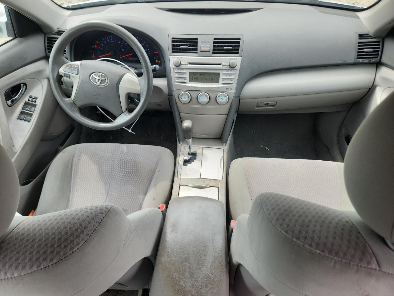 2011 TOYOTA CAMRY