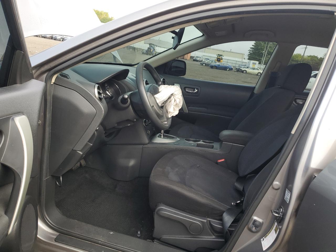 2014 NISSAN ROGUE