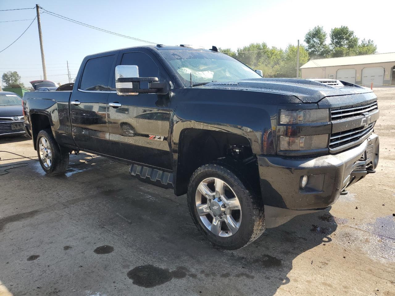 2017 CHEVROLET Silverado