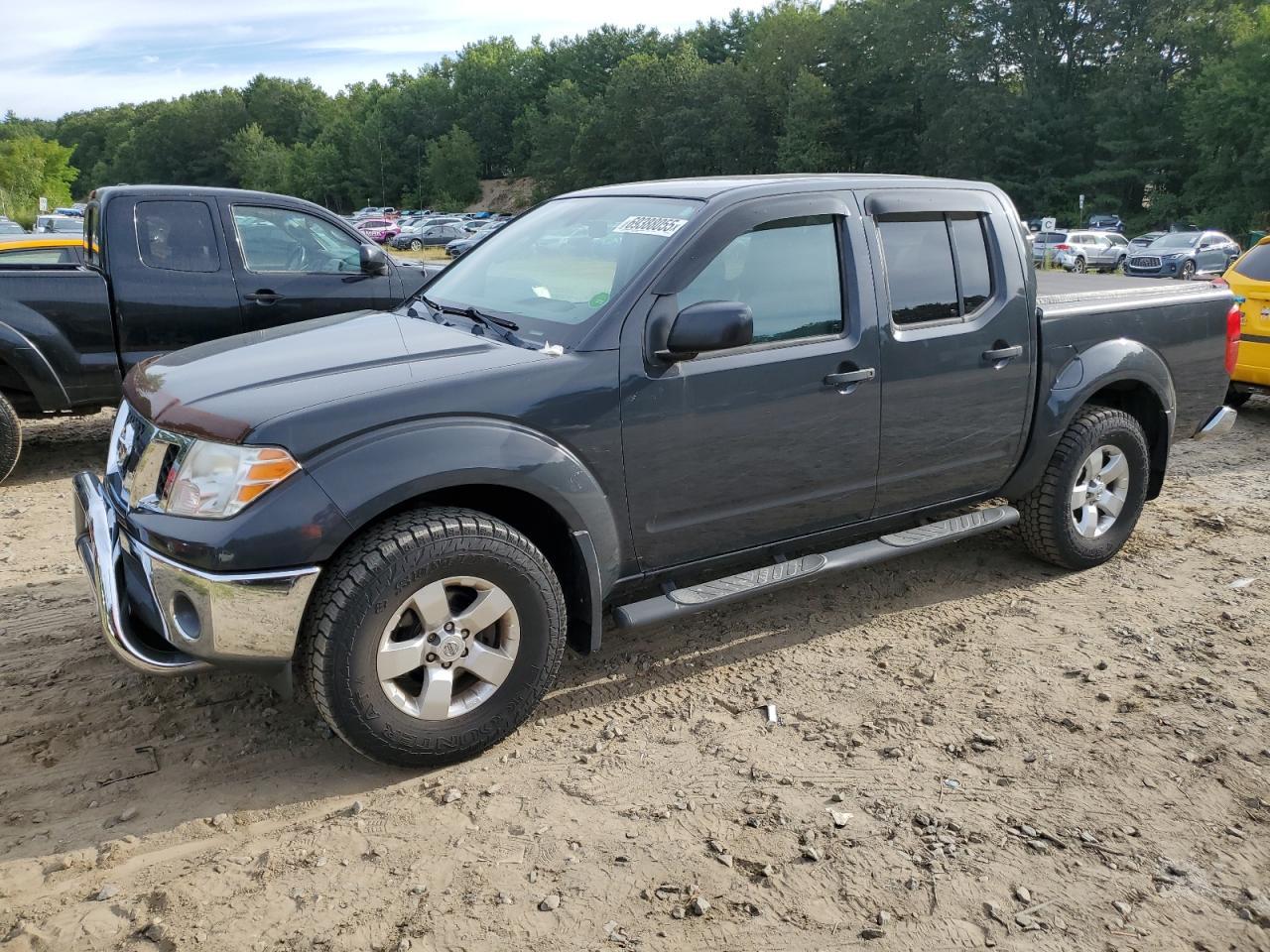2011 NISSAN Frontier