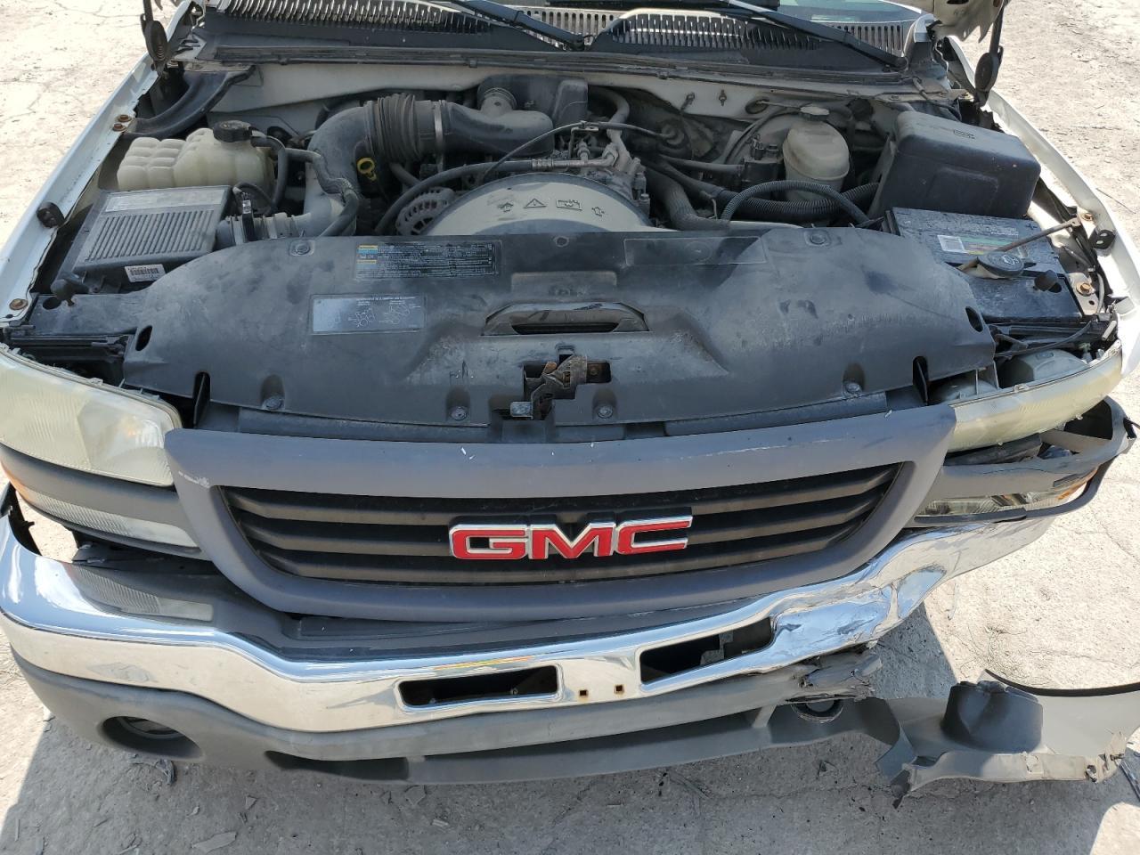 2003 GMC Sierra