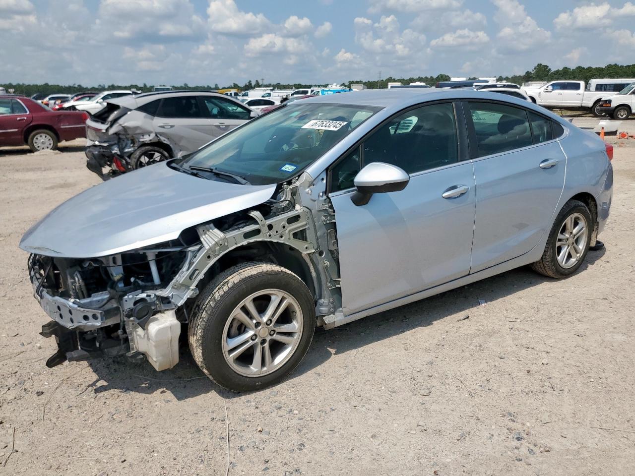 2017 CHEVROLET CRUZE