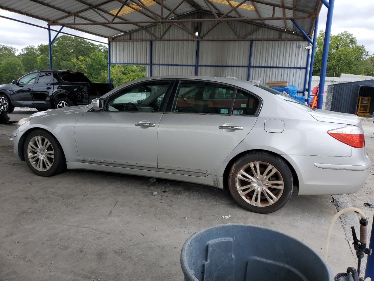 2009 HYUNDAI GENESIS