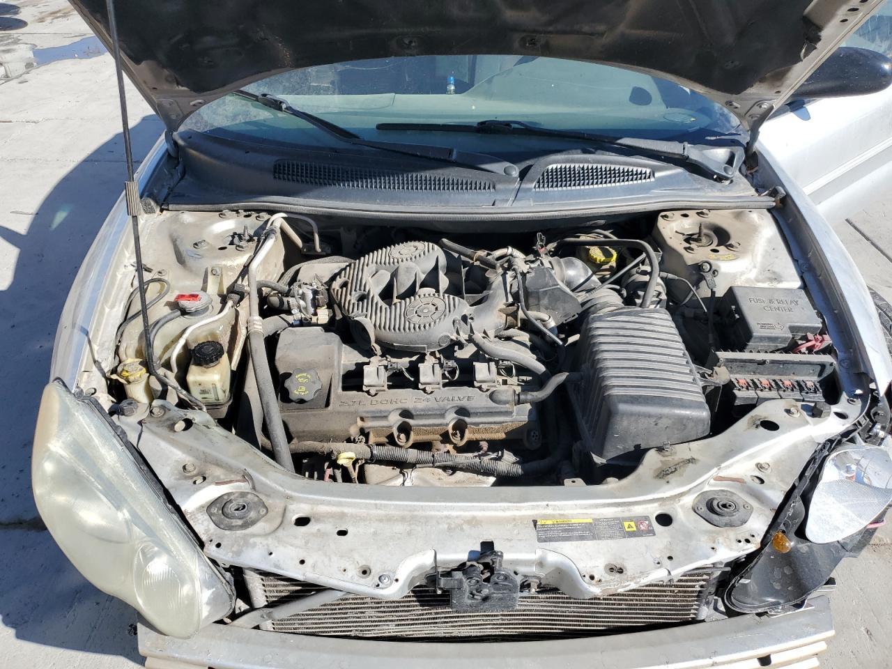 2005 CHRYSLER Sebring