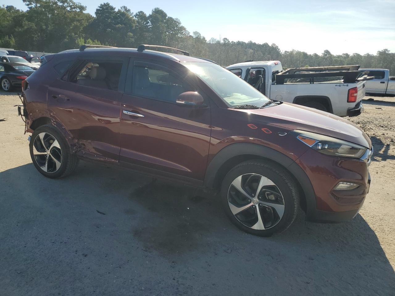 2016 HYUNDAI TUCSON