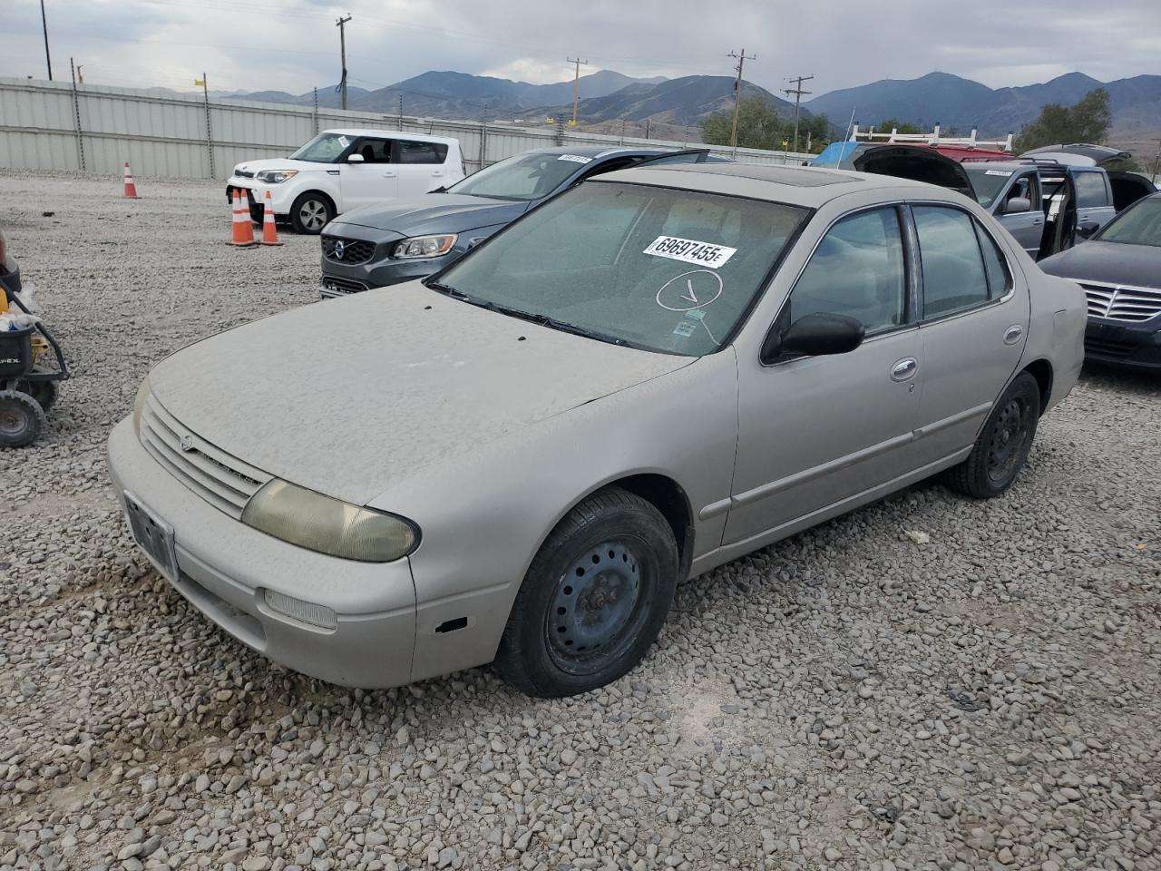1995 NISSAN ALTIMA
