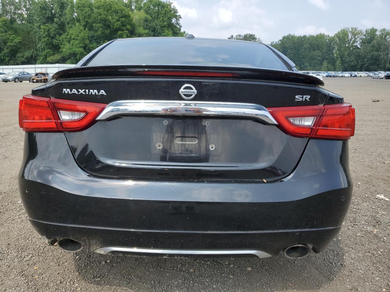 2017 NISSAN Maxima