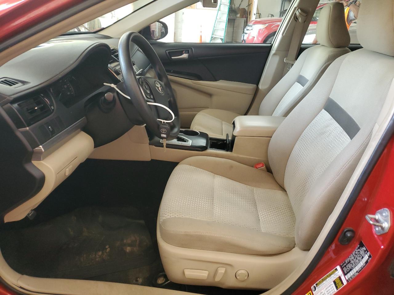 2014 TOYOTA CAMRY