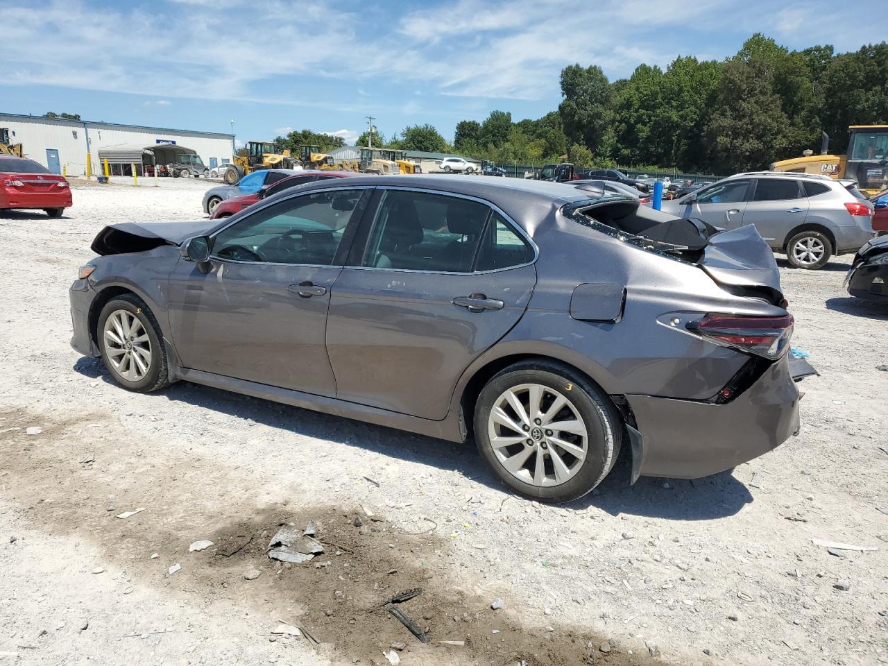 2024 TOYOTA CAMRY