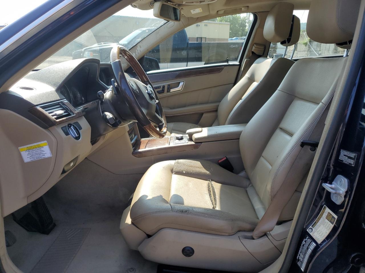 2013 MERCEDES-BENZ E-Class