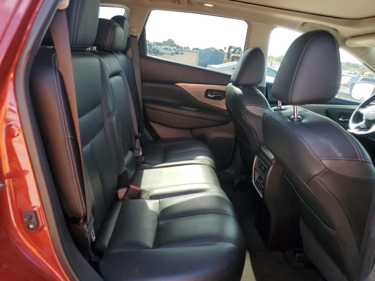 2018 NISSAN MURANO
