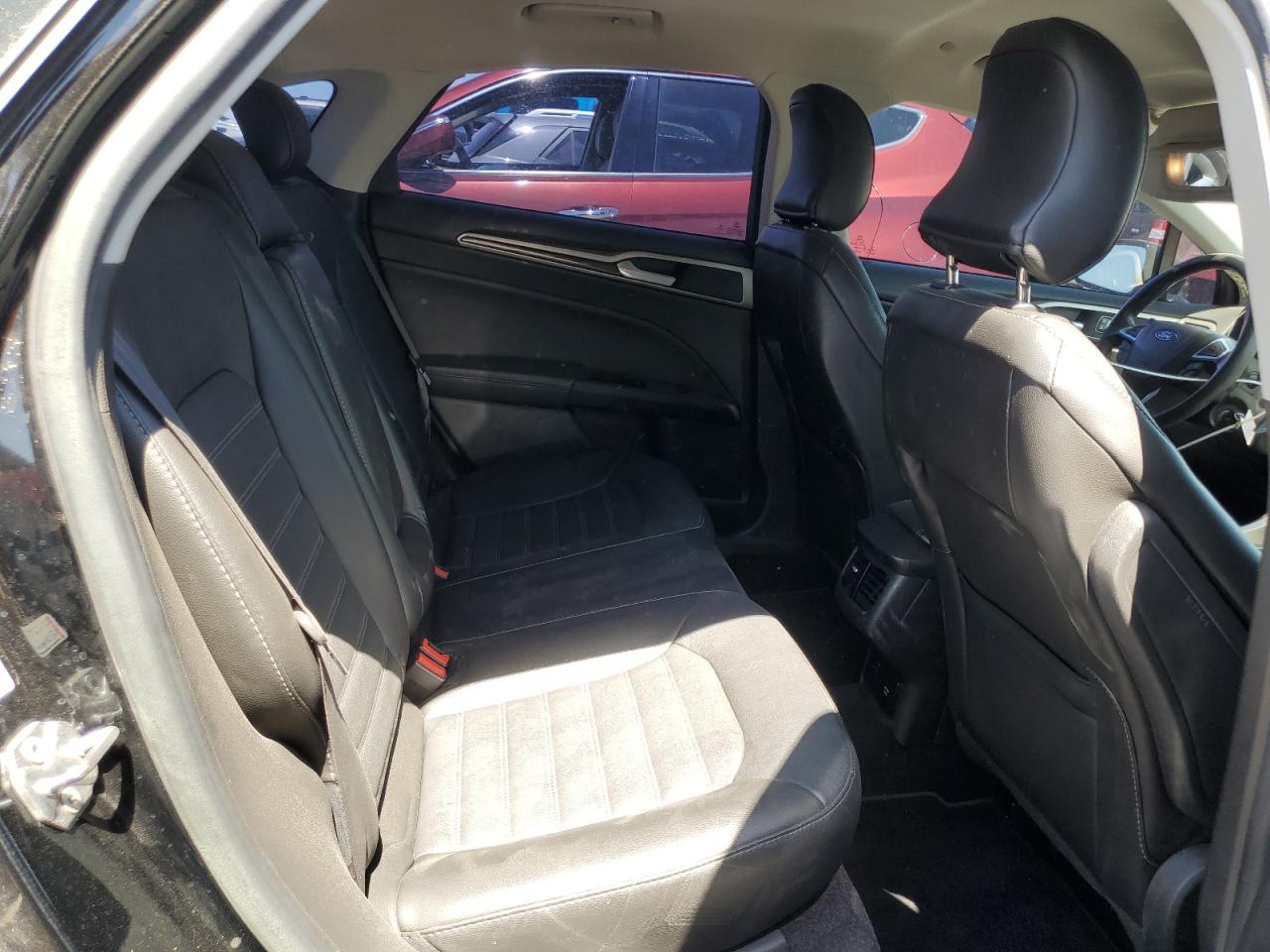 2016 FORD FUSION