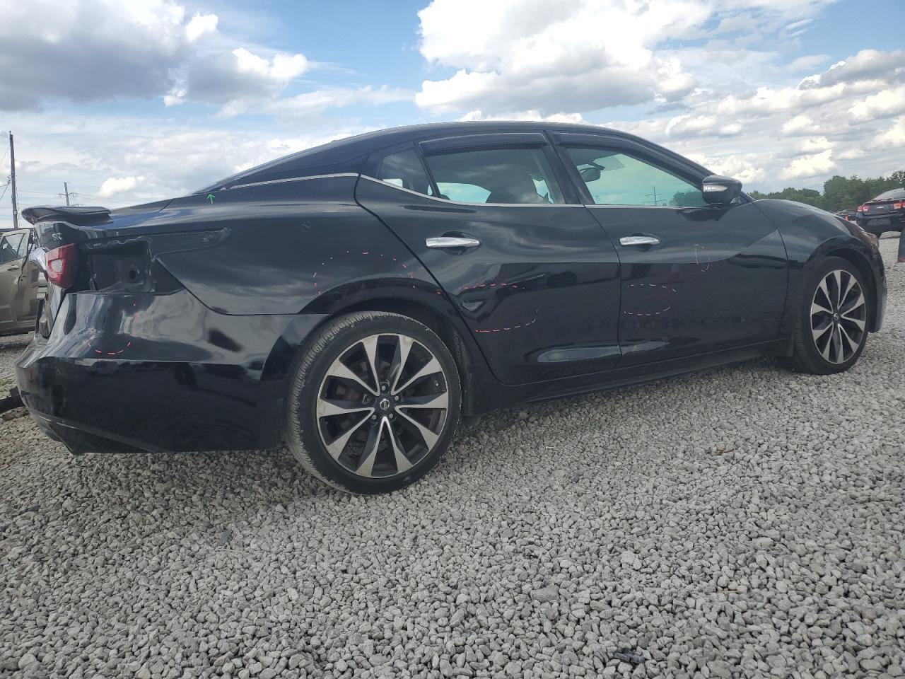 2016 NISSAN Maxima