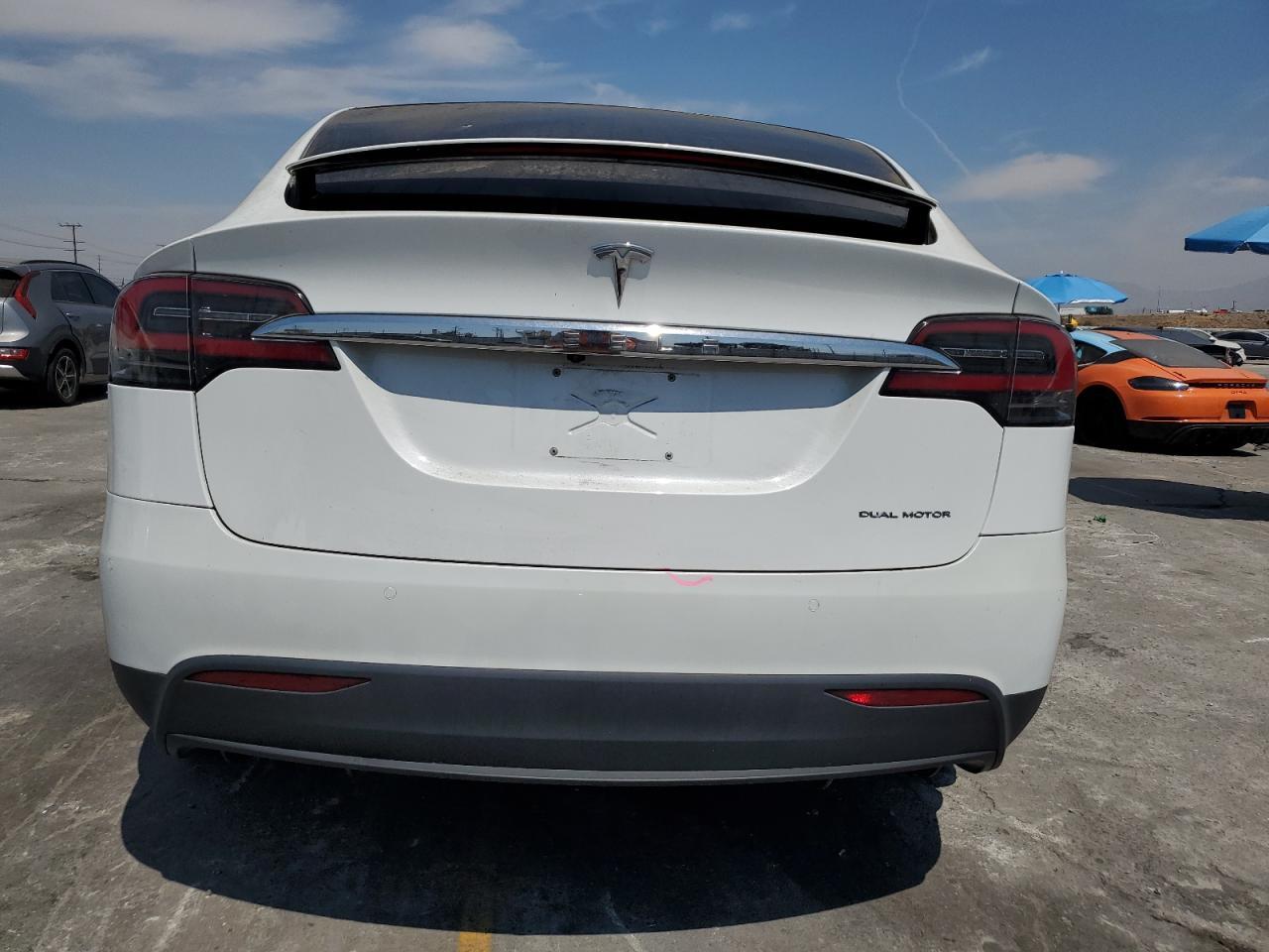 2020 TESLA MODEL X