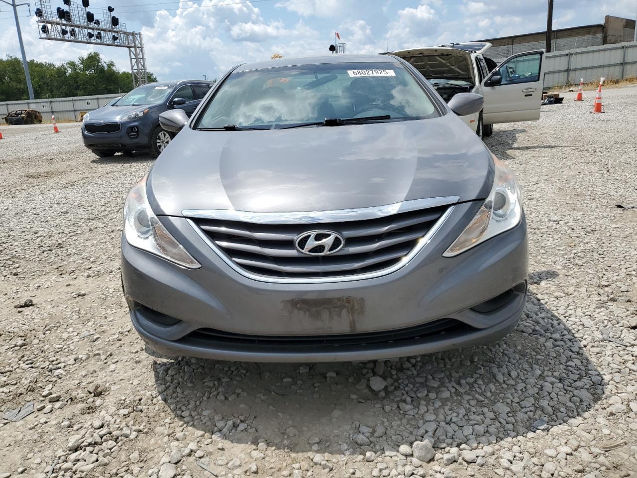 2011 HYUNDAI SONATA