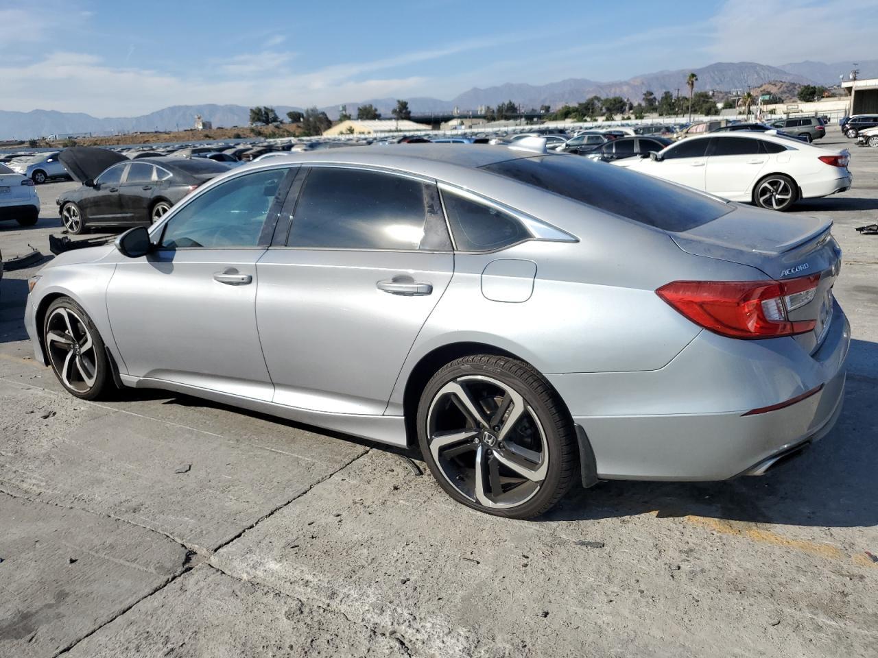 2018 HONDA ACCORD