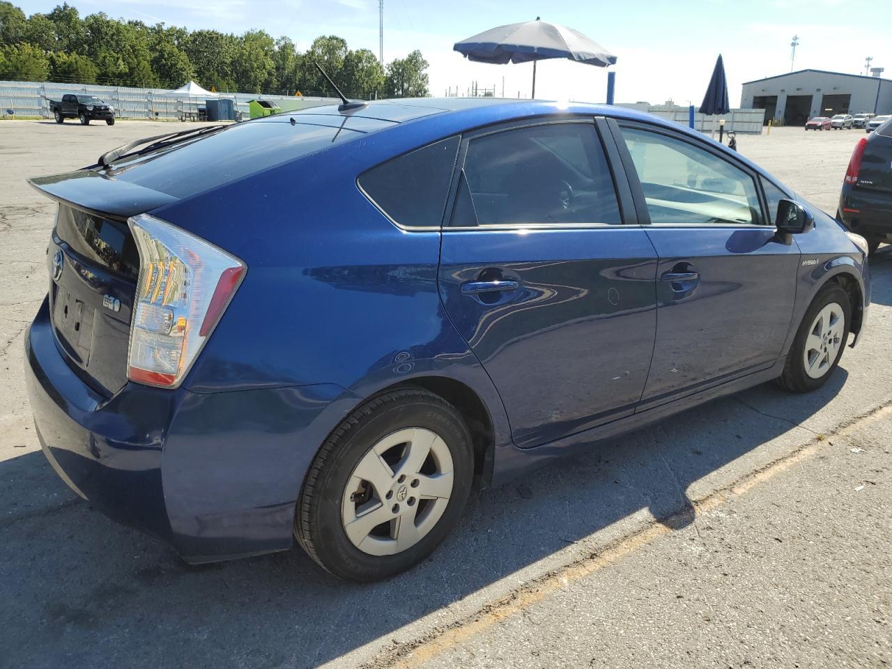 2010 TOYOTA PRIUS