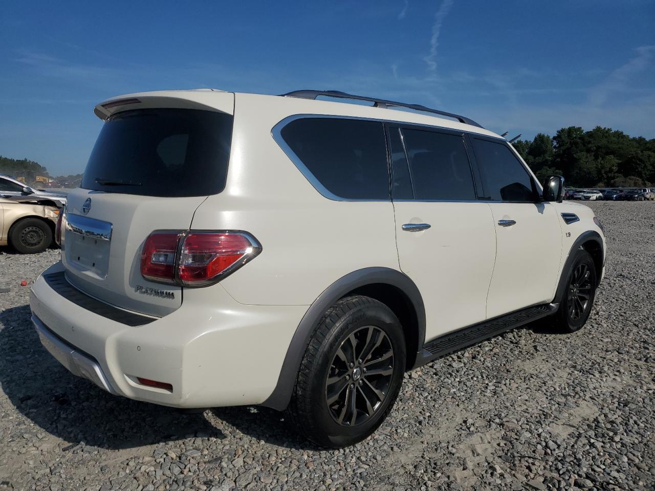 2017 NISSAN Armada