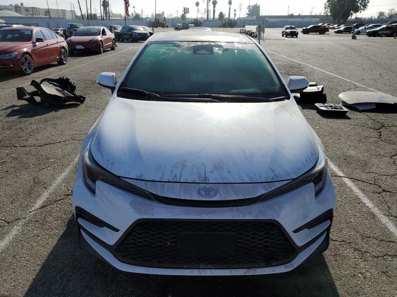 2025 TOYOTA COROLLA