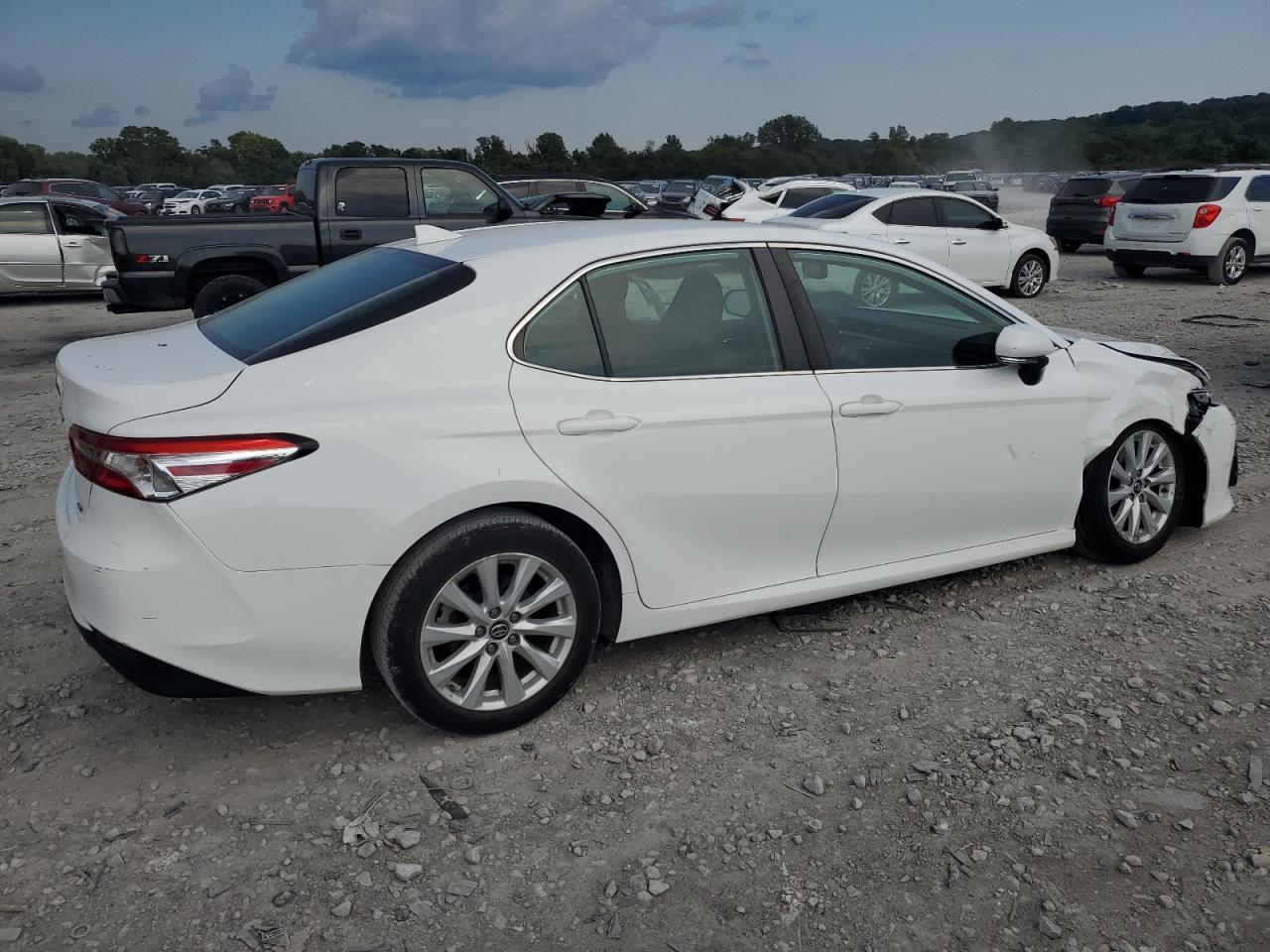 2019 TOYOTA CAMRY