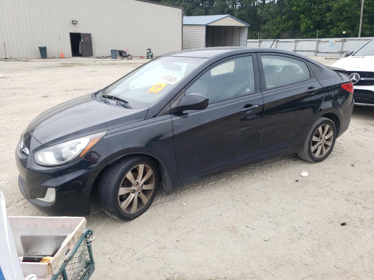 2013 HYUNDAI ACCENT