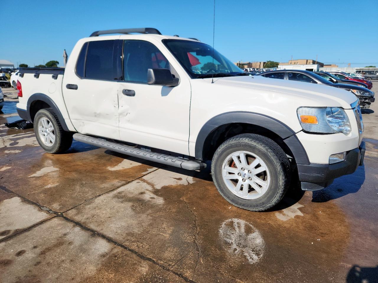 2010 FORD Explorer Sport Trac