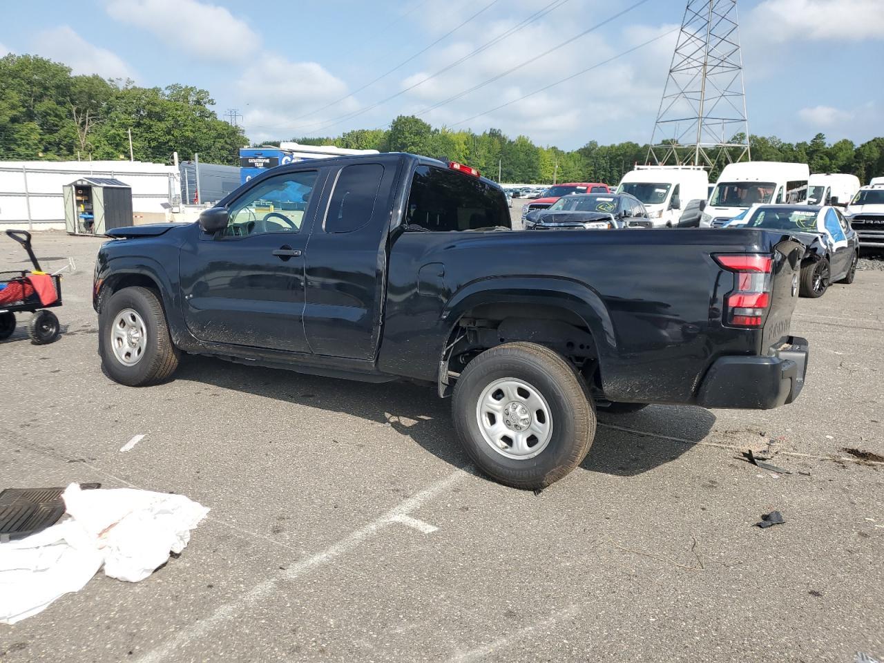 2024 NISSAN Frontier