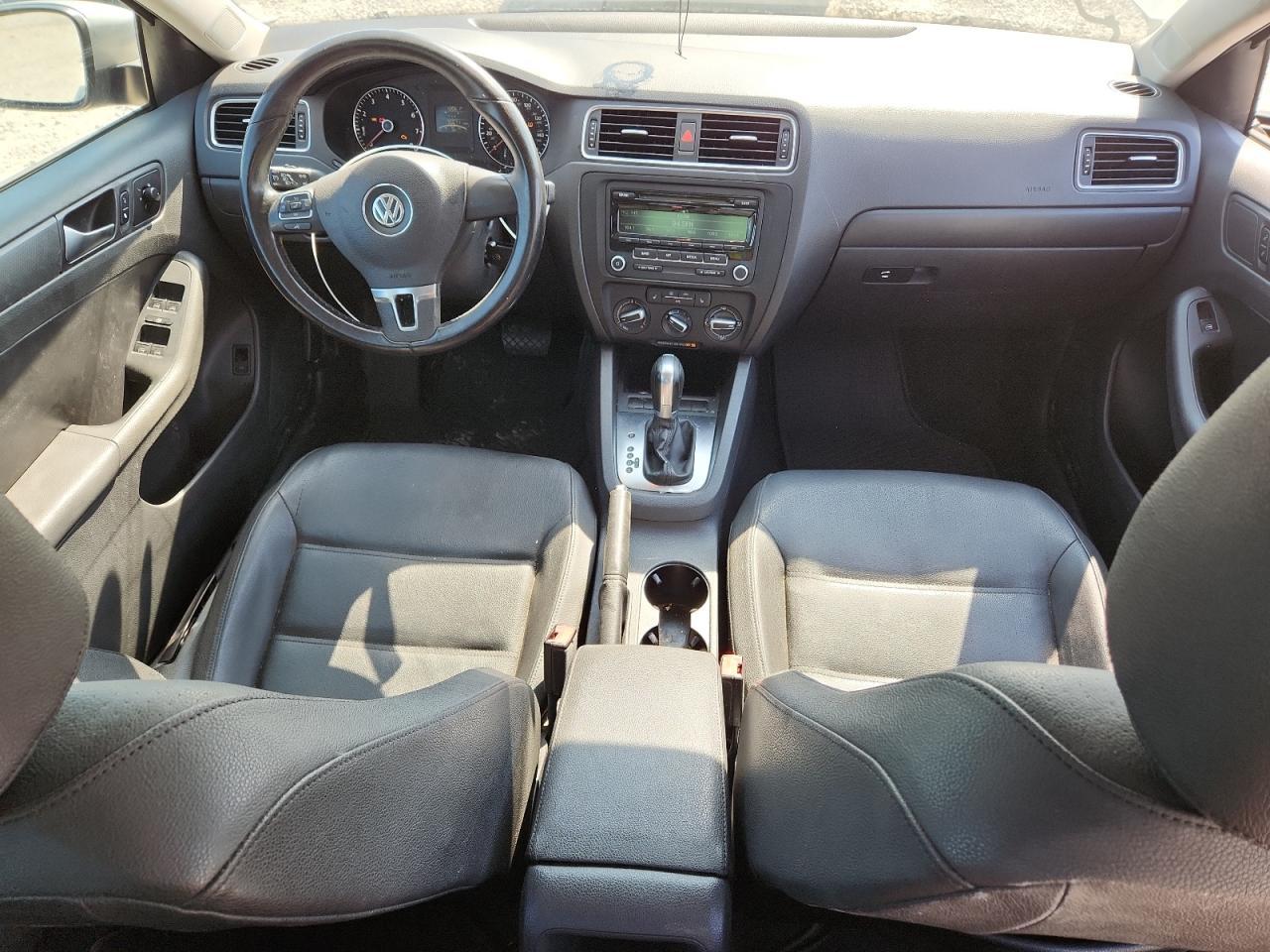 2012 VOLKSWAGEN JETTA