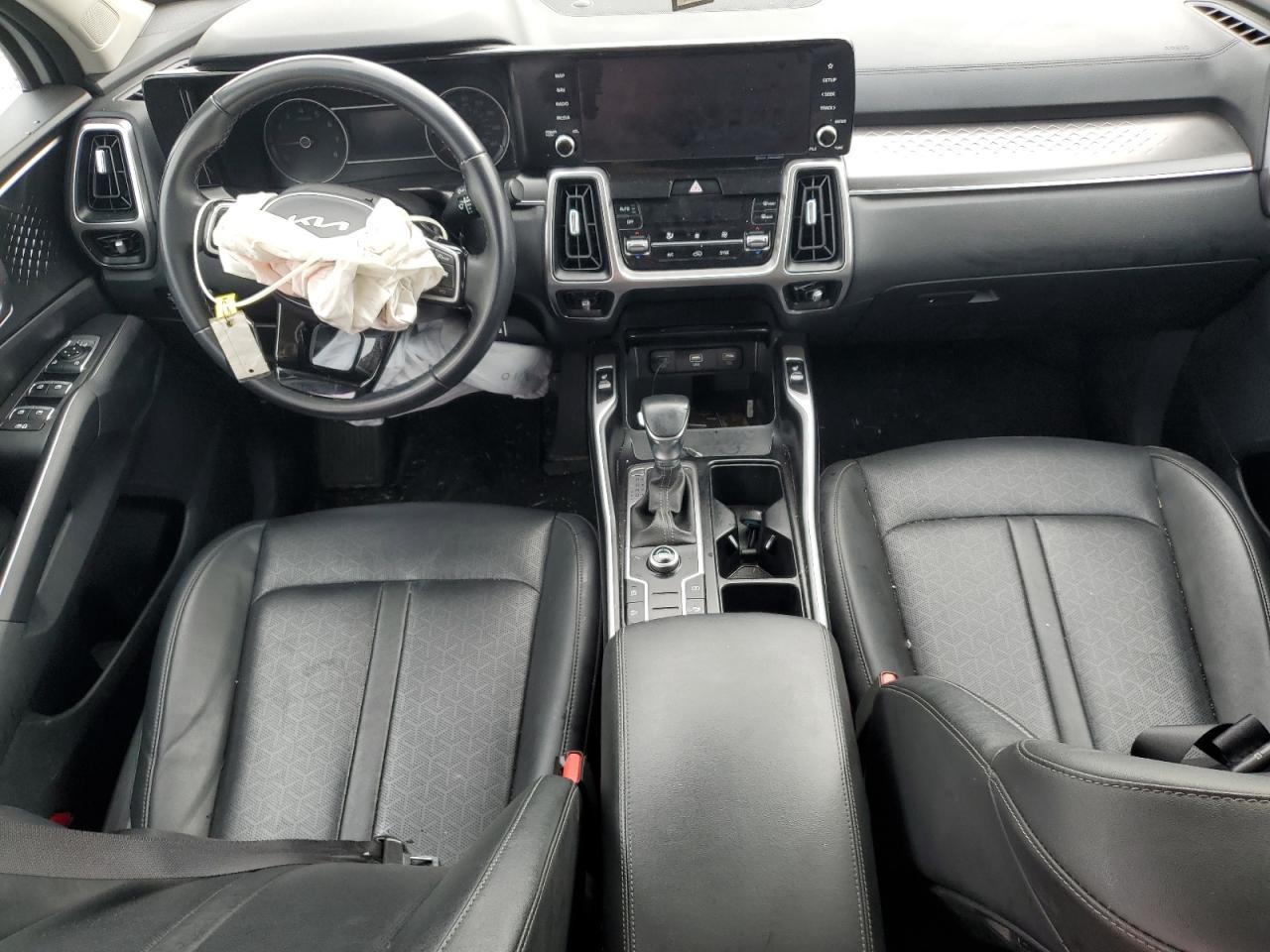 2022 KIA SORENTO