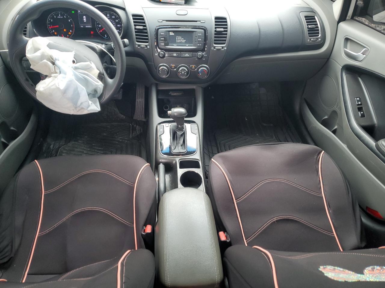 2017 KIA FORTE
