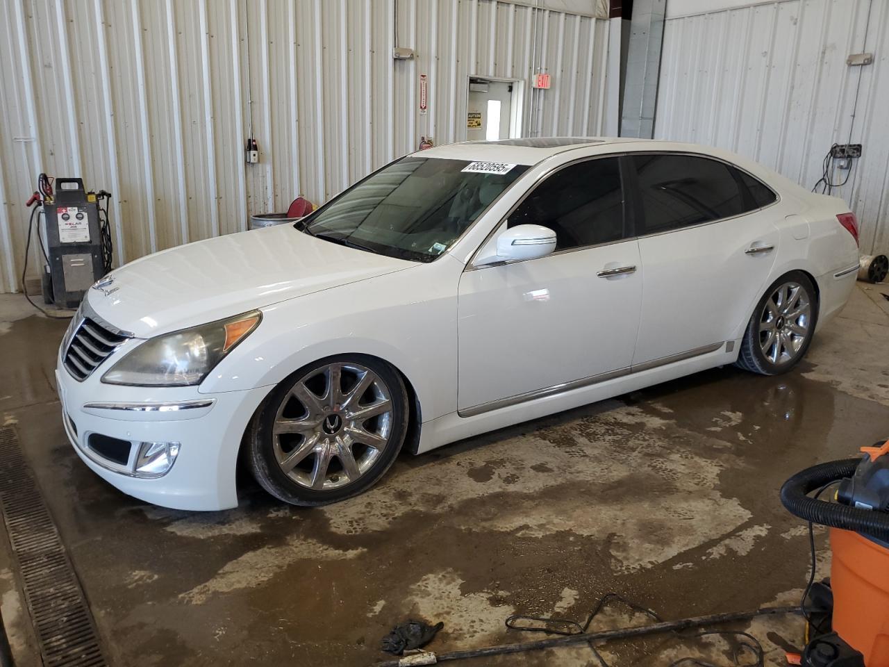 2011 HYUNDAI Equus