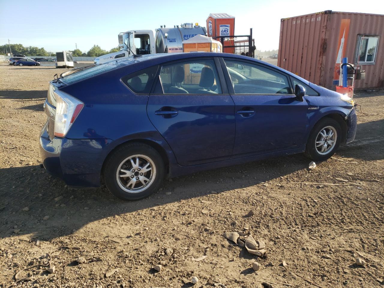2011 TOYOTA PRIUS