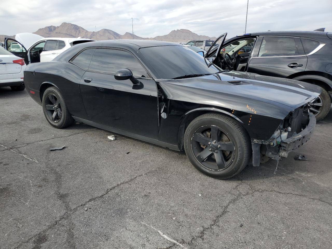 2013 DODGE Challenger