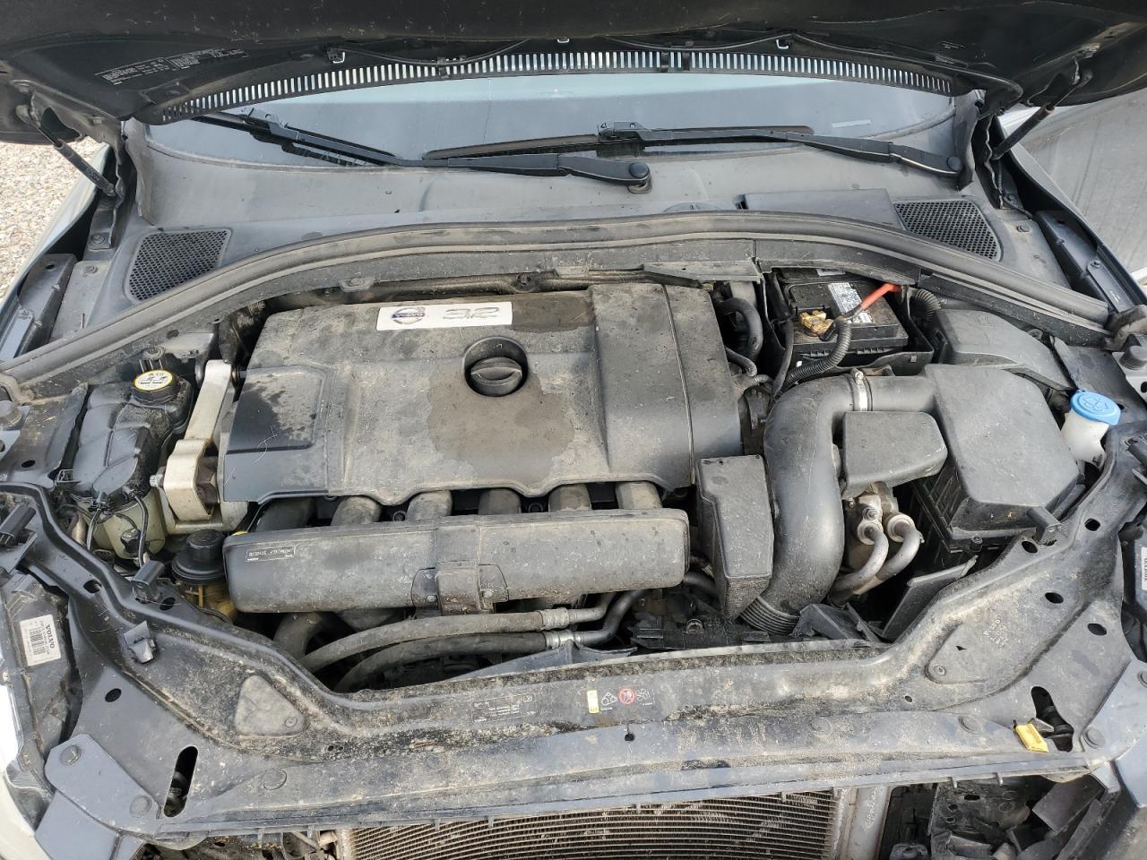 2014 VOLVO XC60