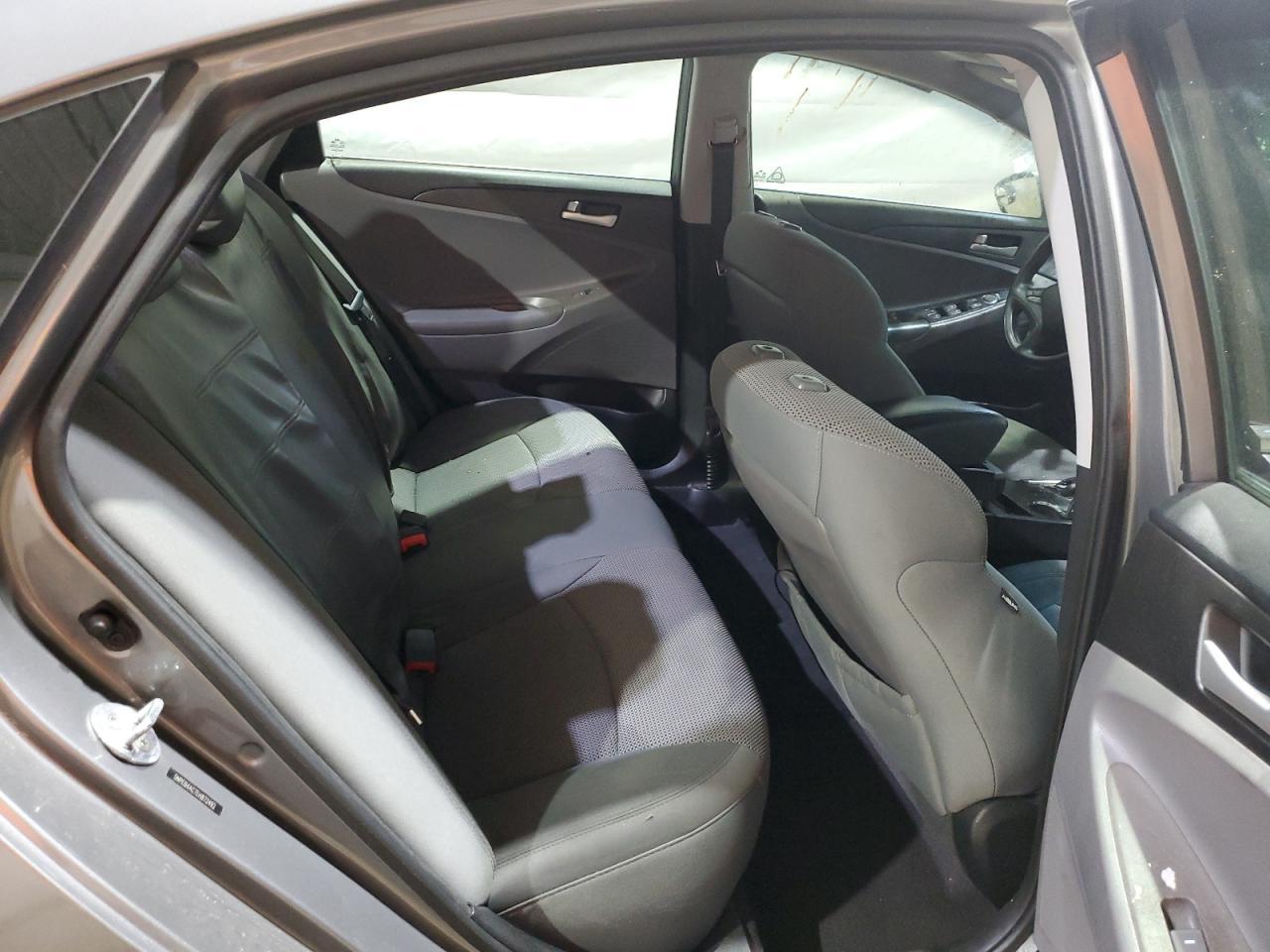 2014 HYUNDAI SONATA