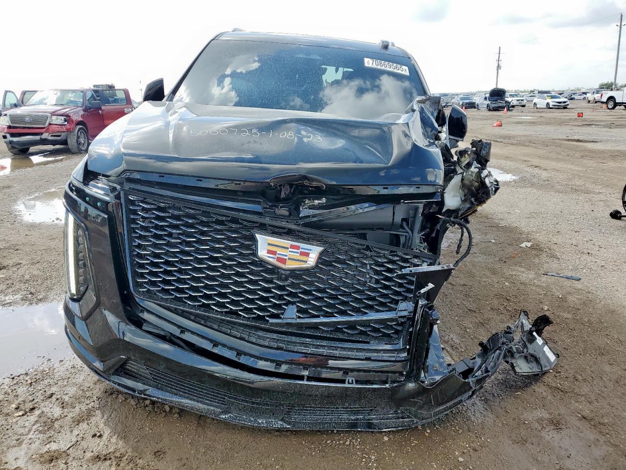 2025 CADILLAC ESCALADE