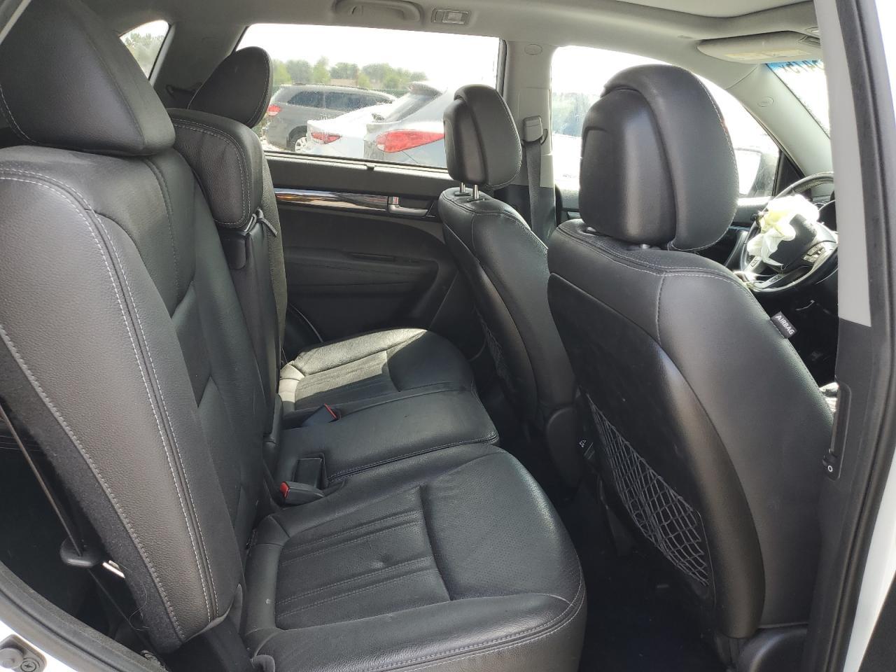 2015 KIA SORENTO