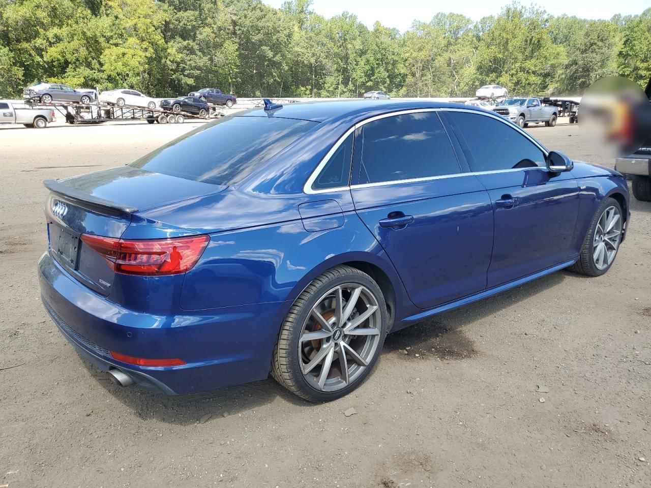 2017 AUDI A4