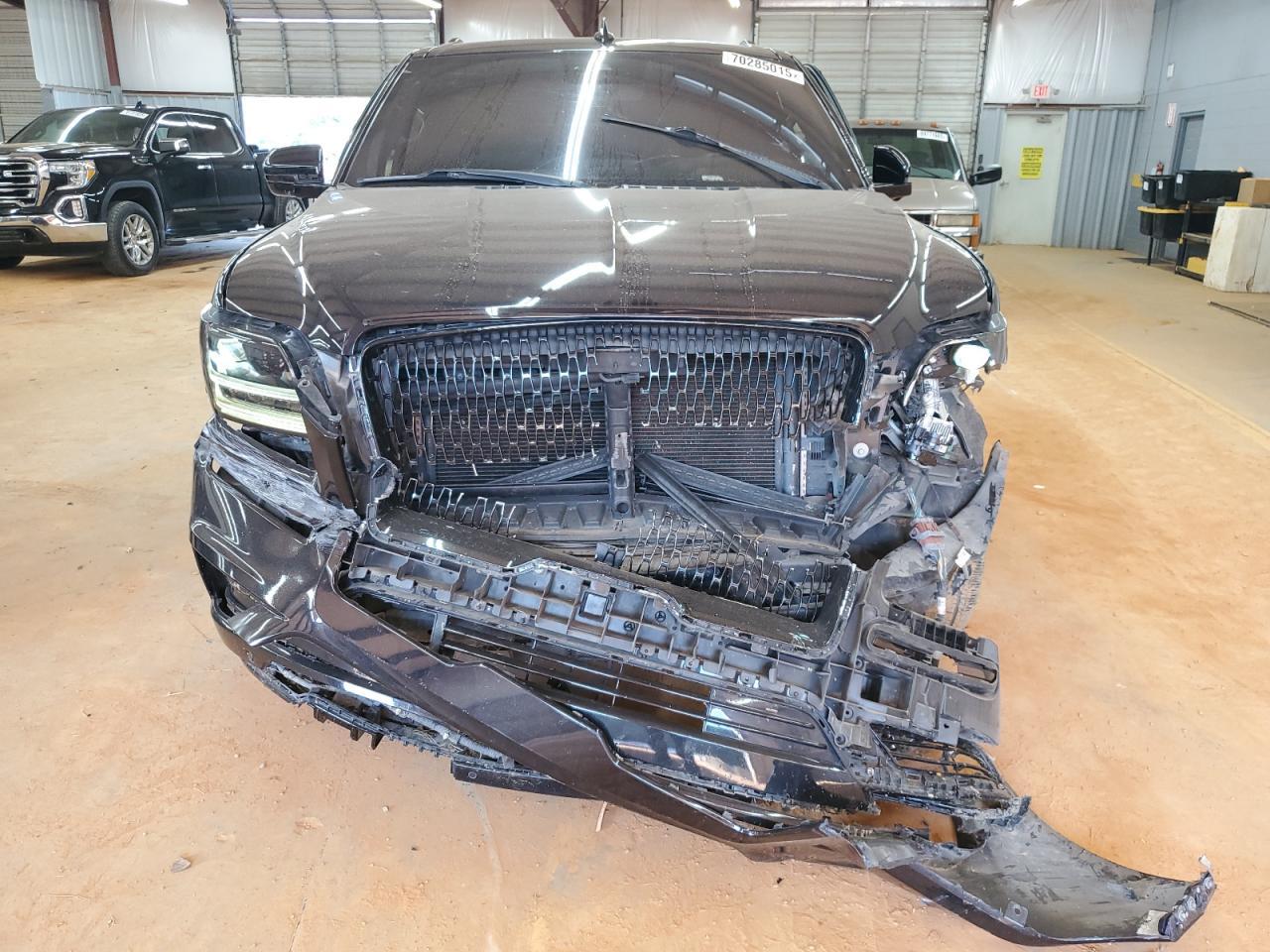 2019 LINCOLN Navigator