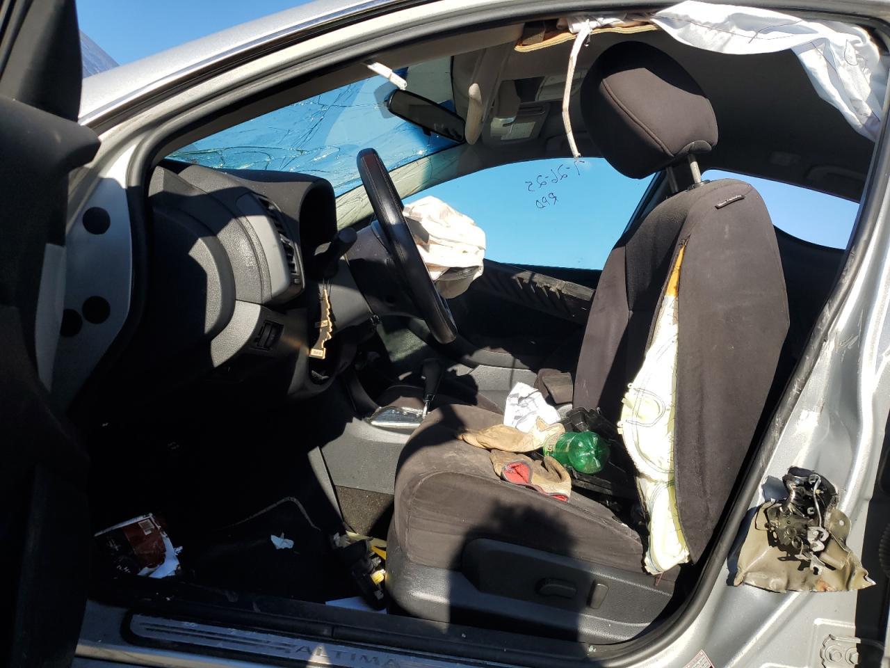 2010 NISSAN ALTIMA