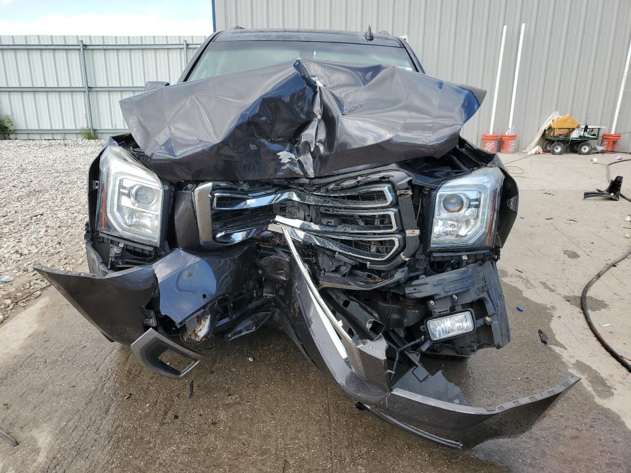 2016 GMC Yukon