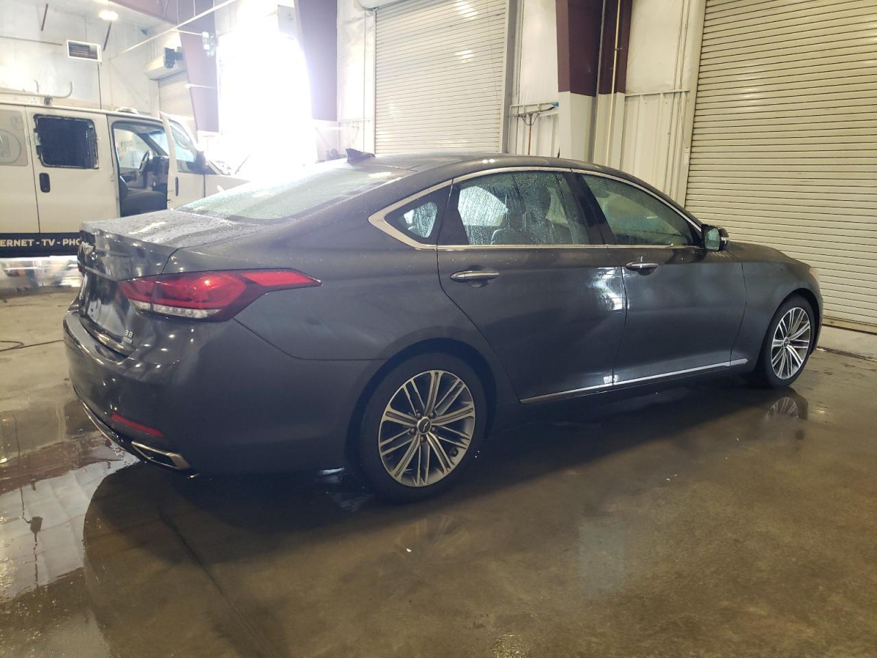2018 GENESIS G80