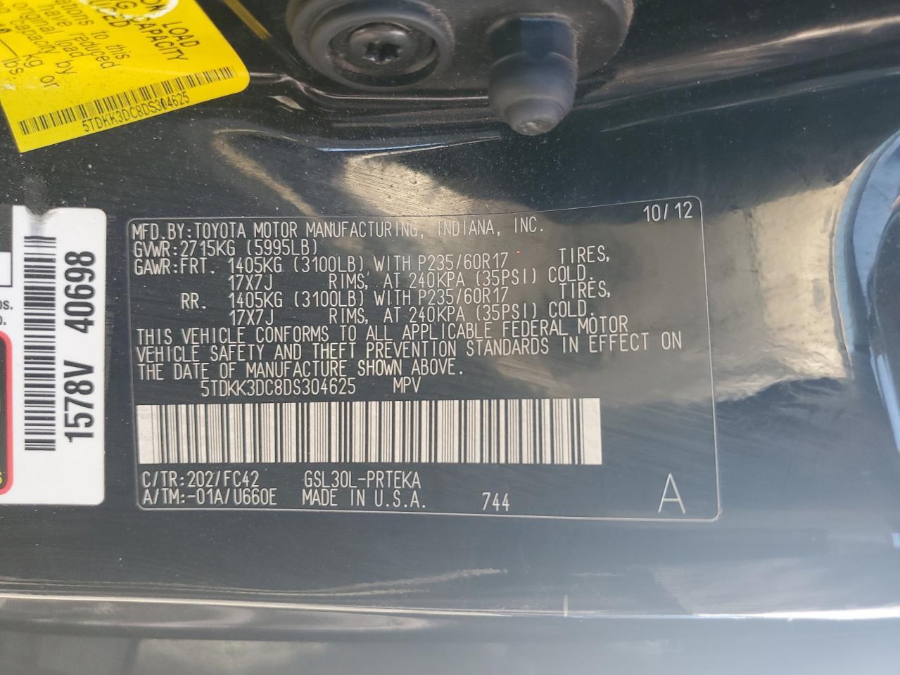2013 TOYOTA SIENNA
