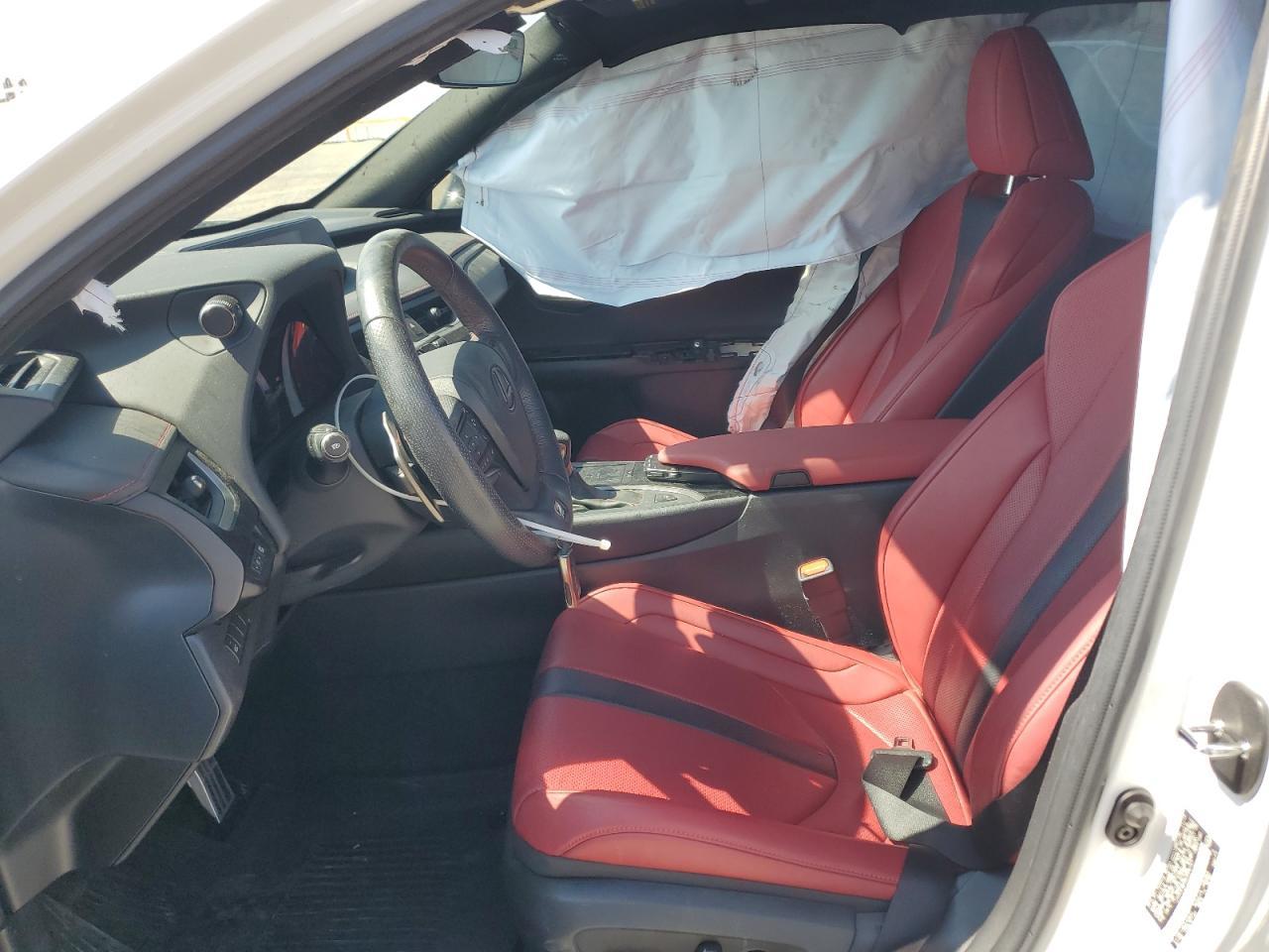 2019 LEXUS Ux